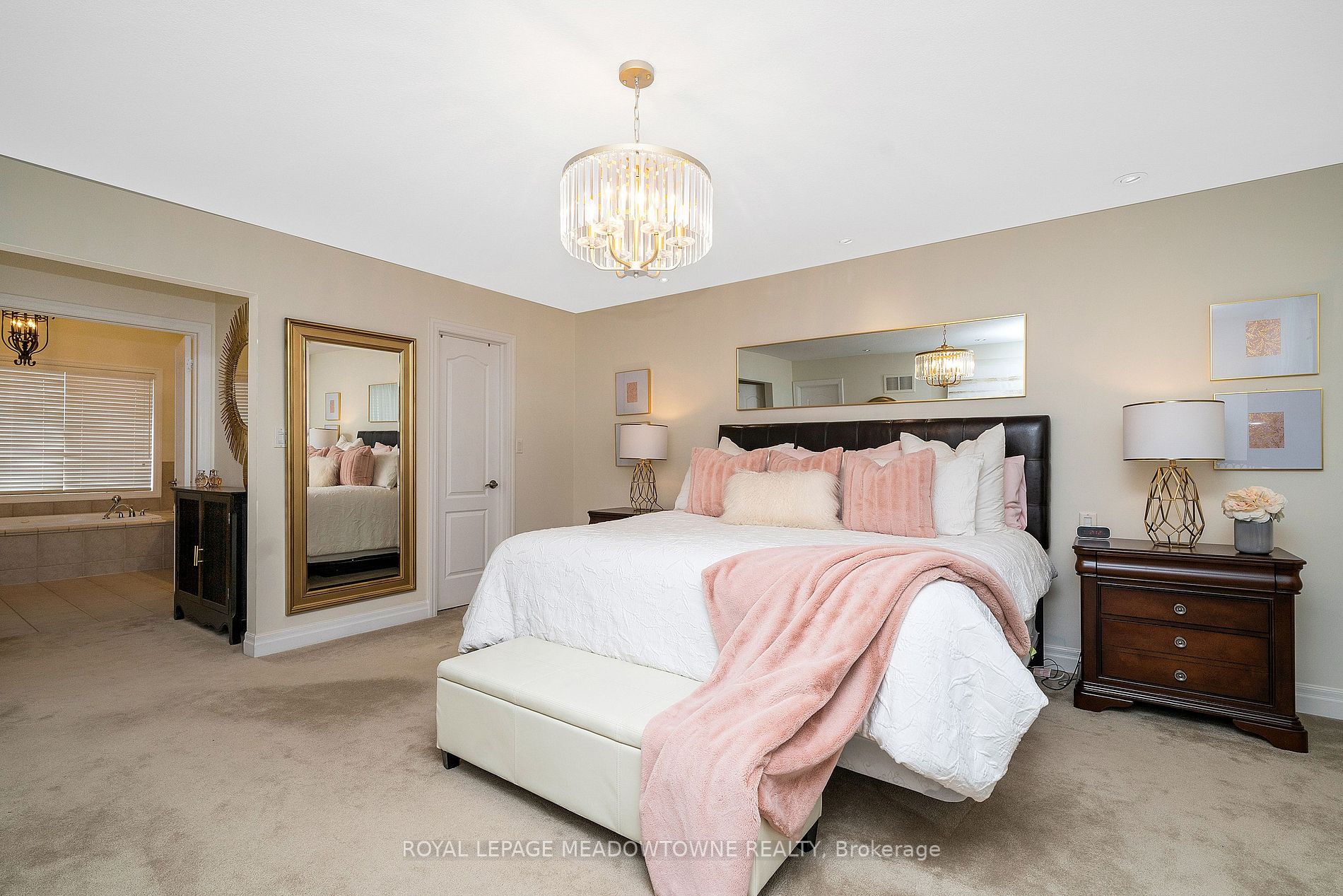 1603 Hume Way