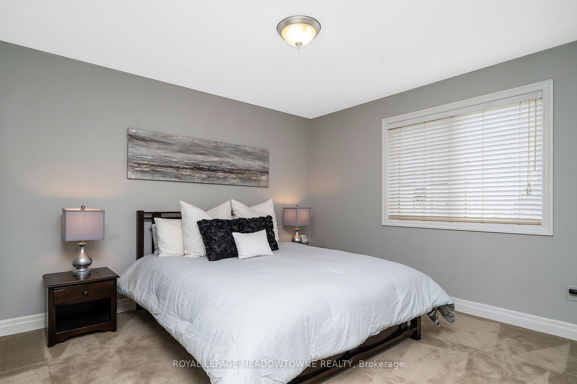 1603 Hume Way
