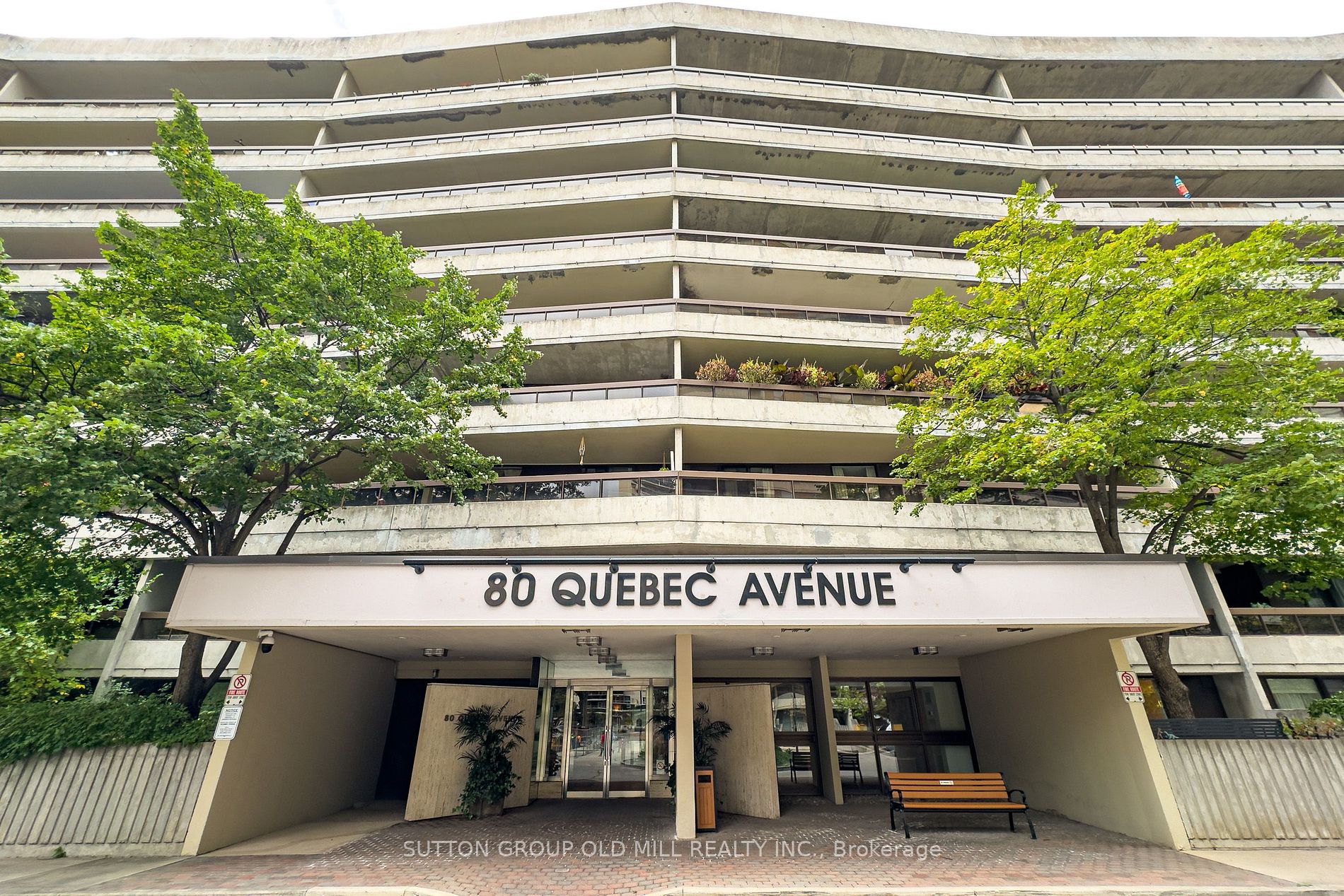 80 Quebec Ave, #111