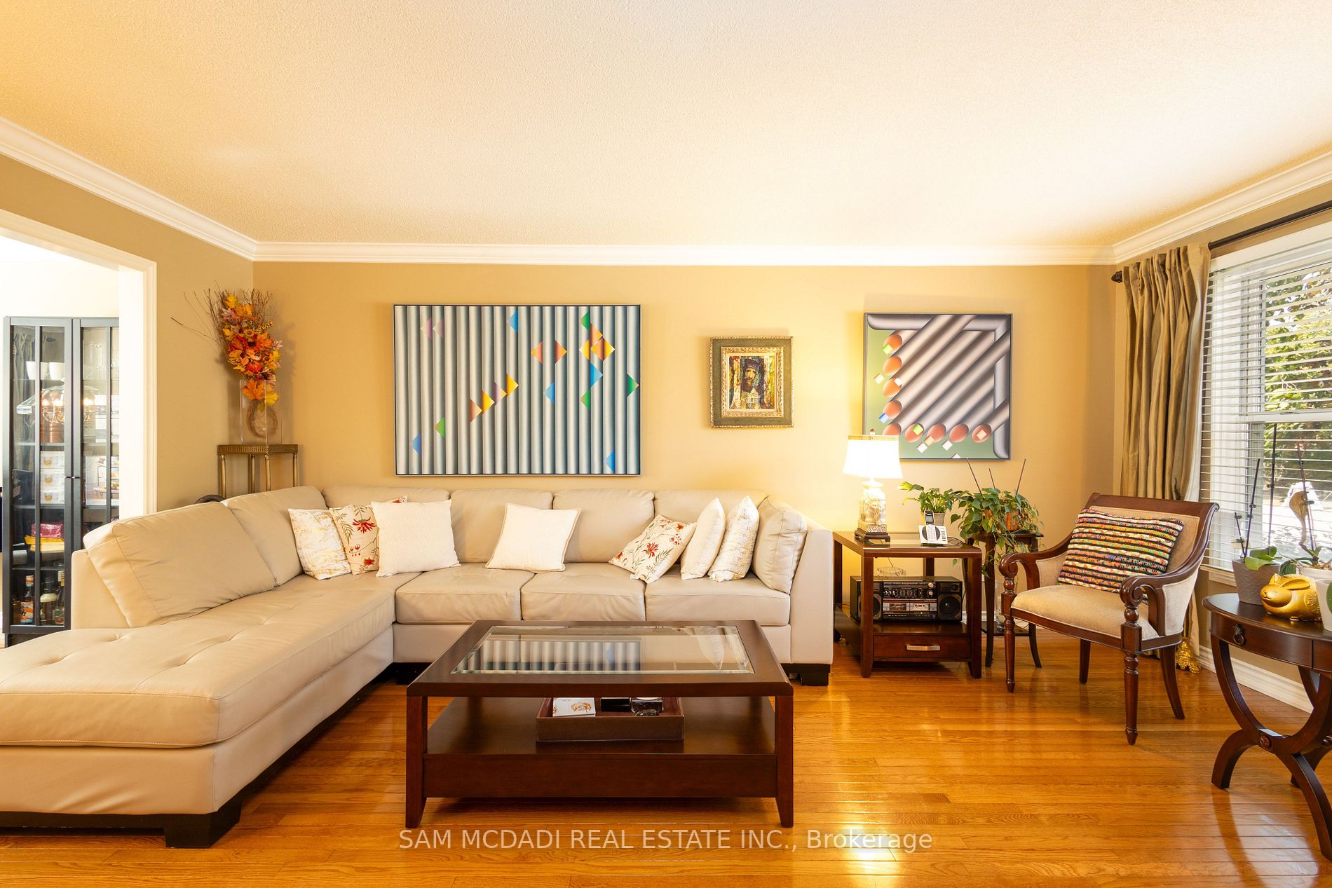 1810 Melody Dr