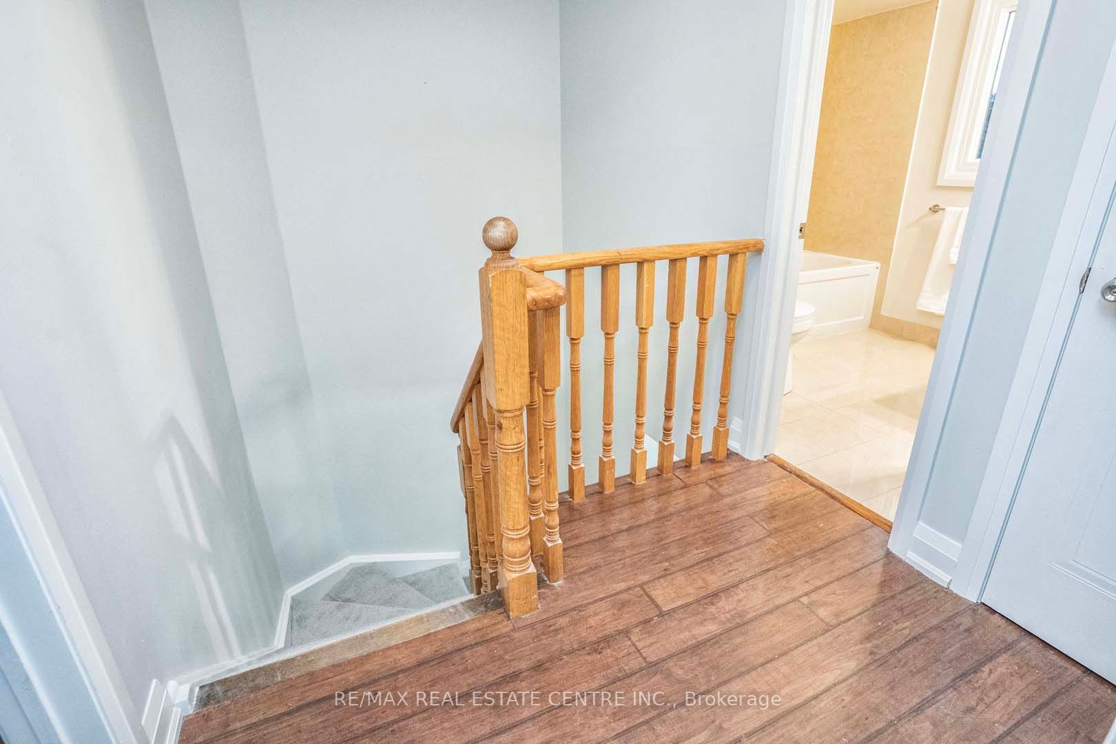 24 Richwood Cres