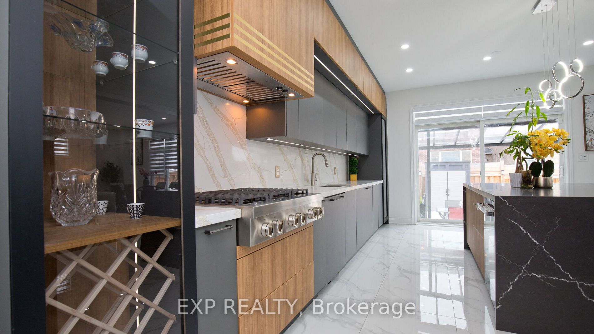 1 Henry Wilson Dr