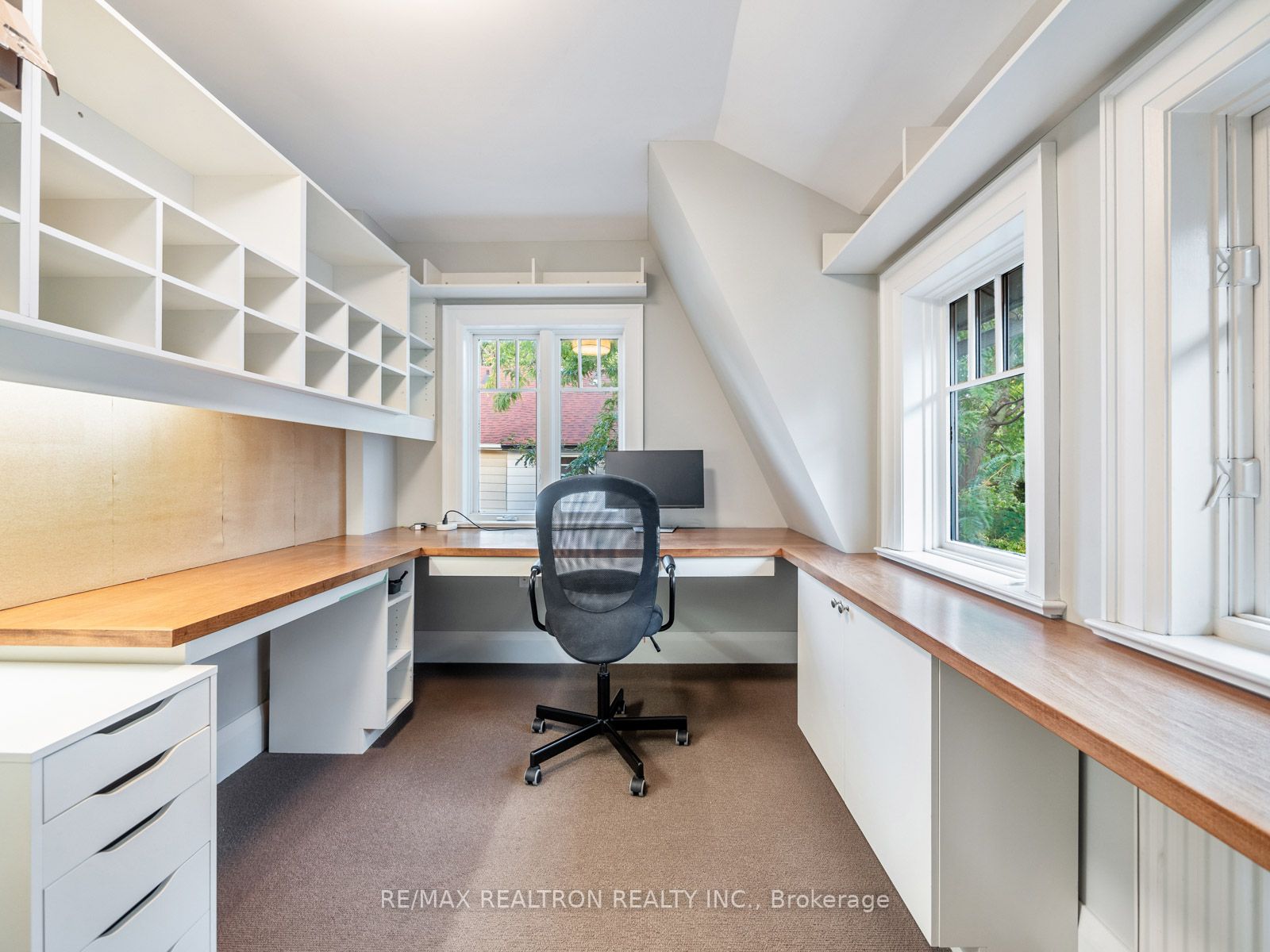 57 Glenholme Ave