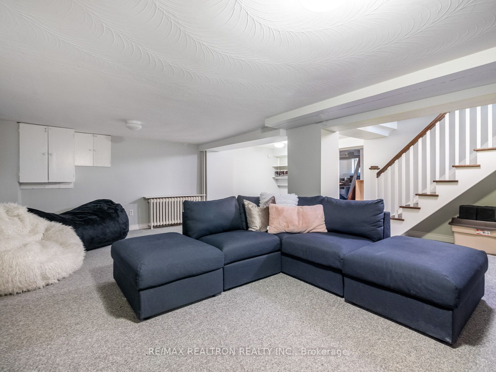 57 Glenholme Ave