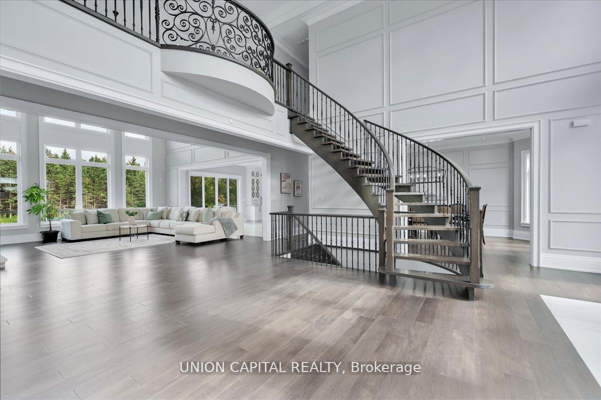 16033 Mississauga Road