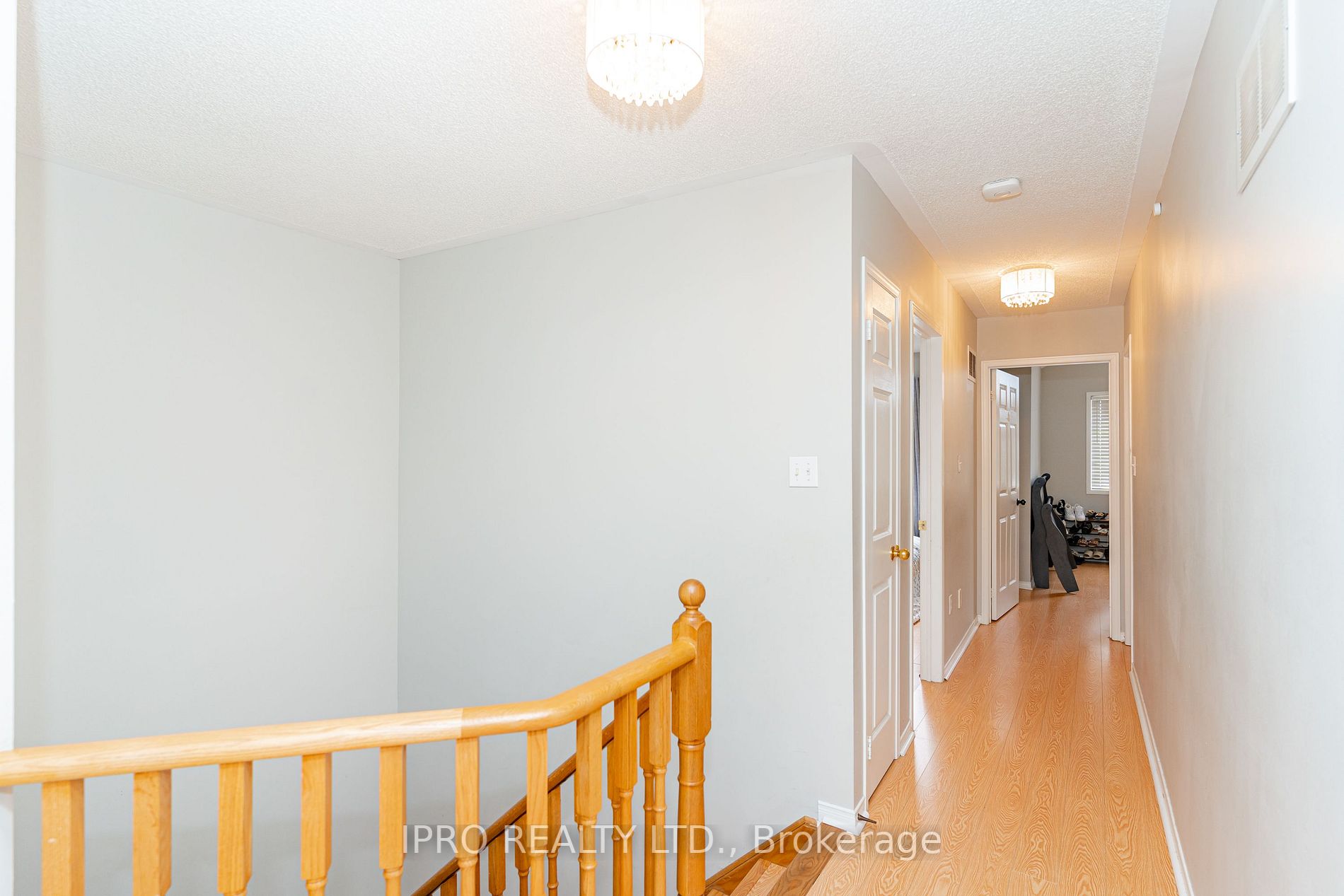 121 Livingston Road