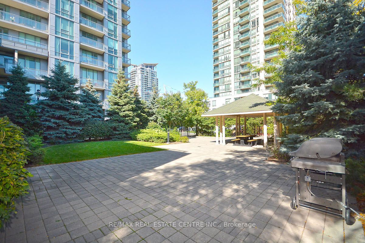 3525 Kariya Dr, #712