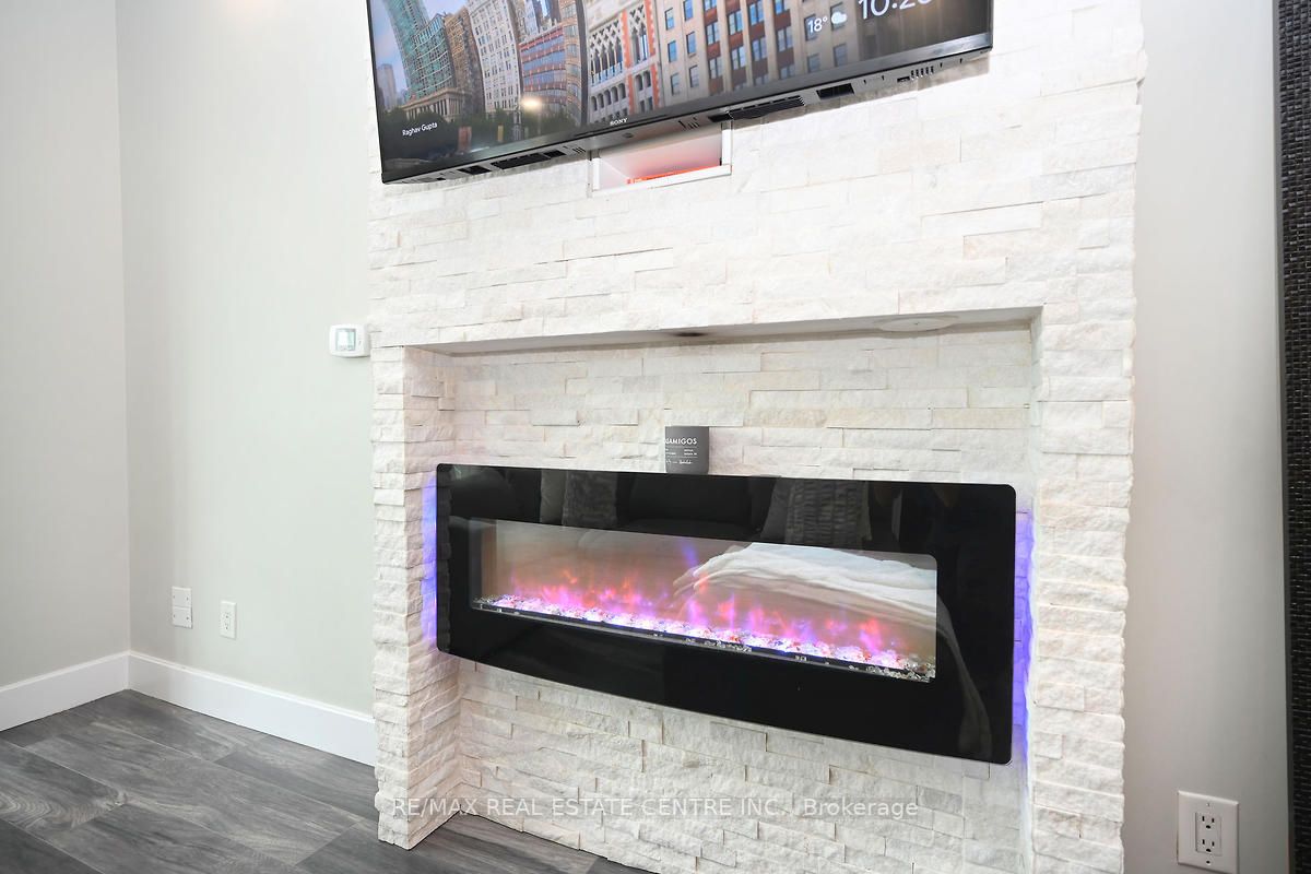 3525 Kariya Dr, #712