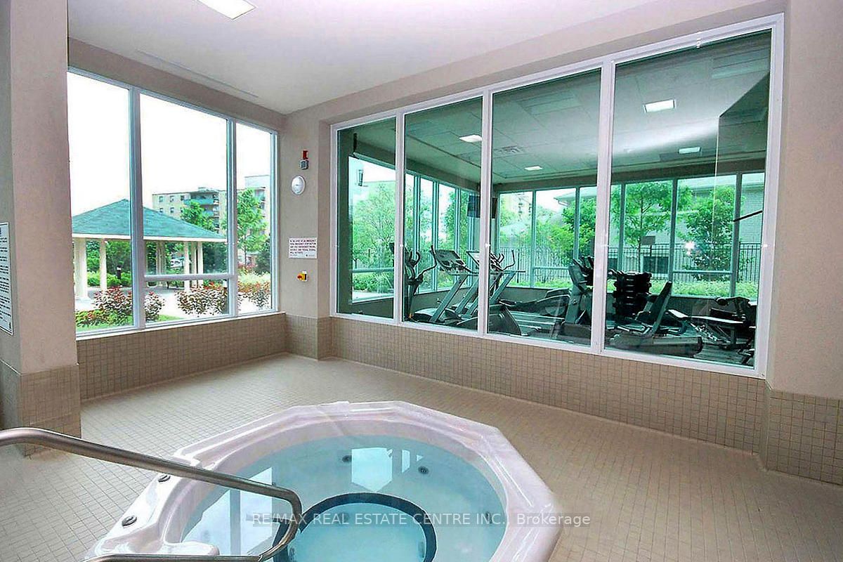 3525 Kariya Dr, #712