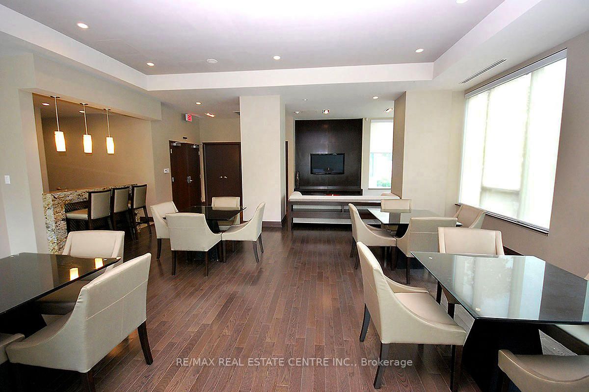 3525 Kariya Dr, #712