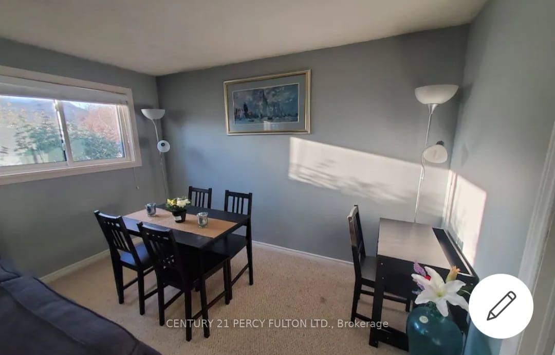 14 Madoc Dr
