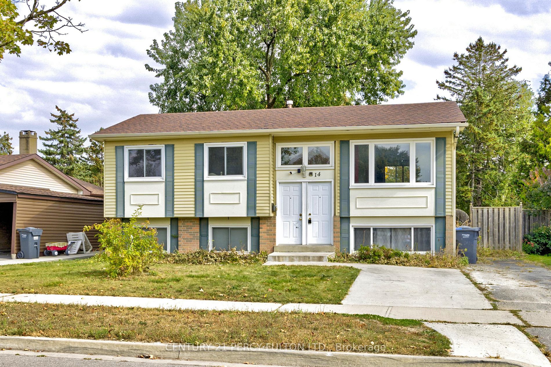 14 Madoc Dr