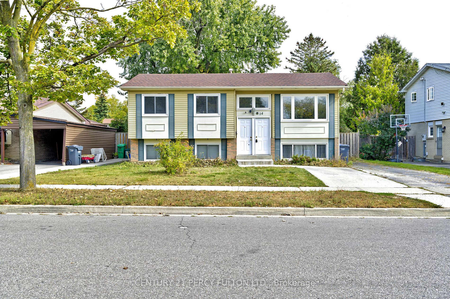 14 Madoc Dr