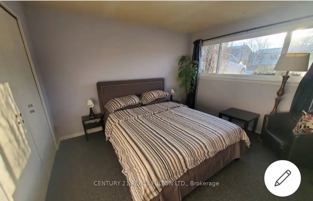 14 Madoc Dr