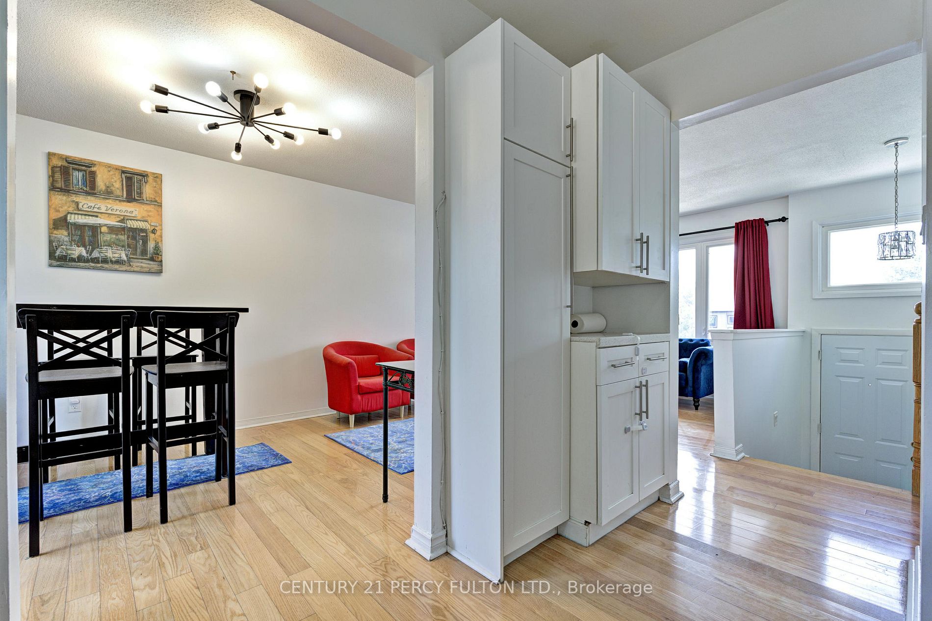 14 Madoc Dr
