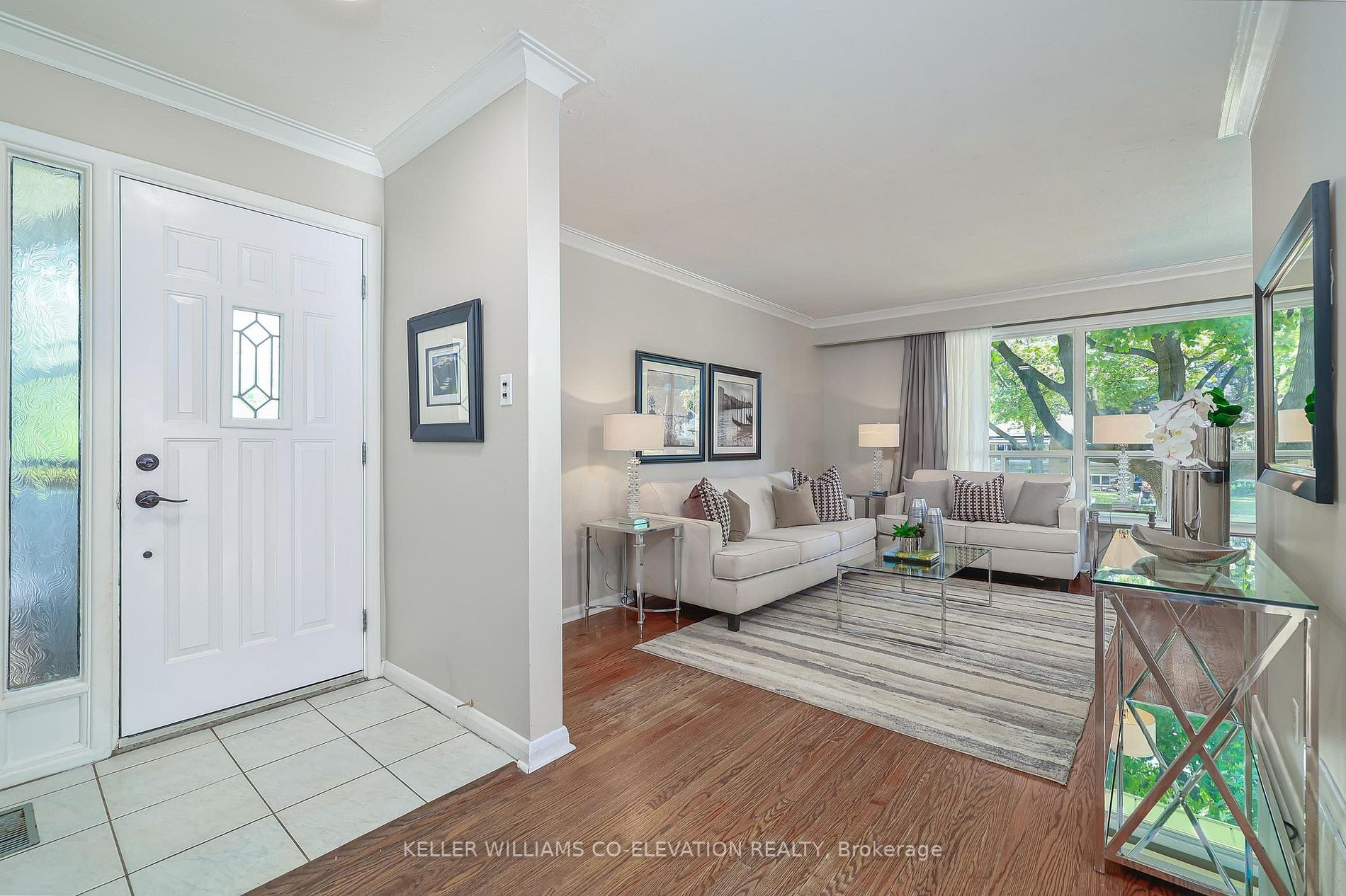 18 Littlewood Cres