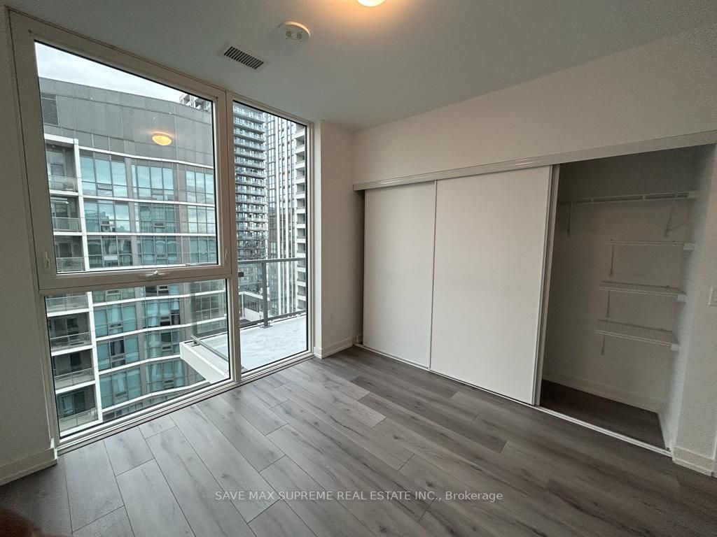 1195 The Queensway St, ##1007
