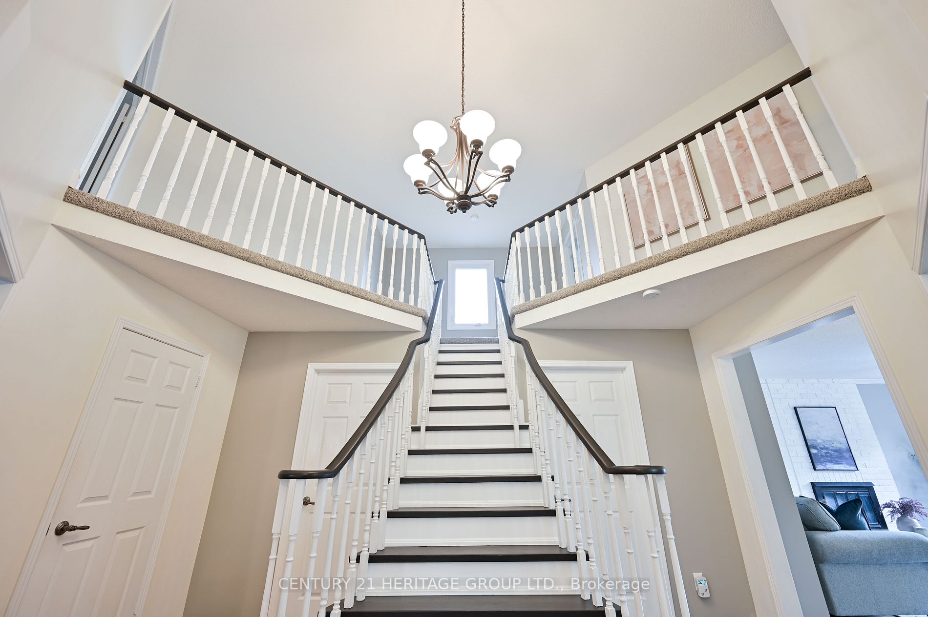 18 Egan Cres