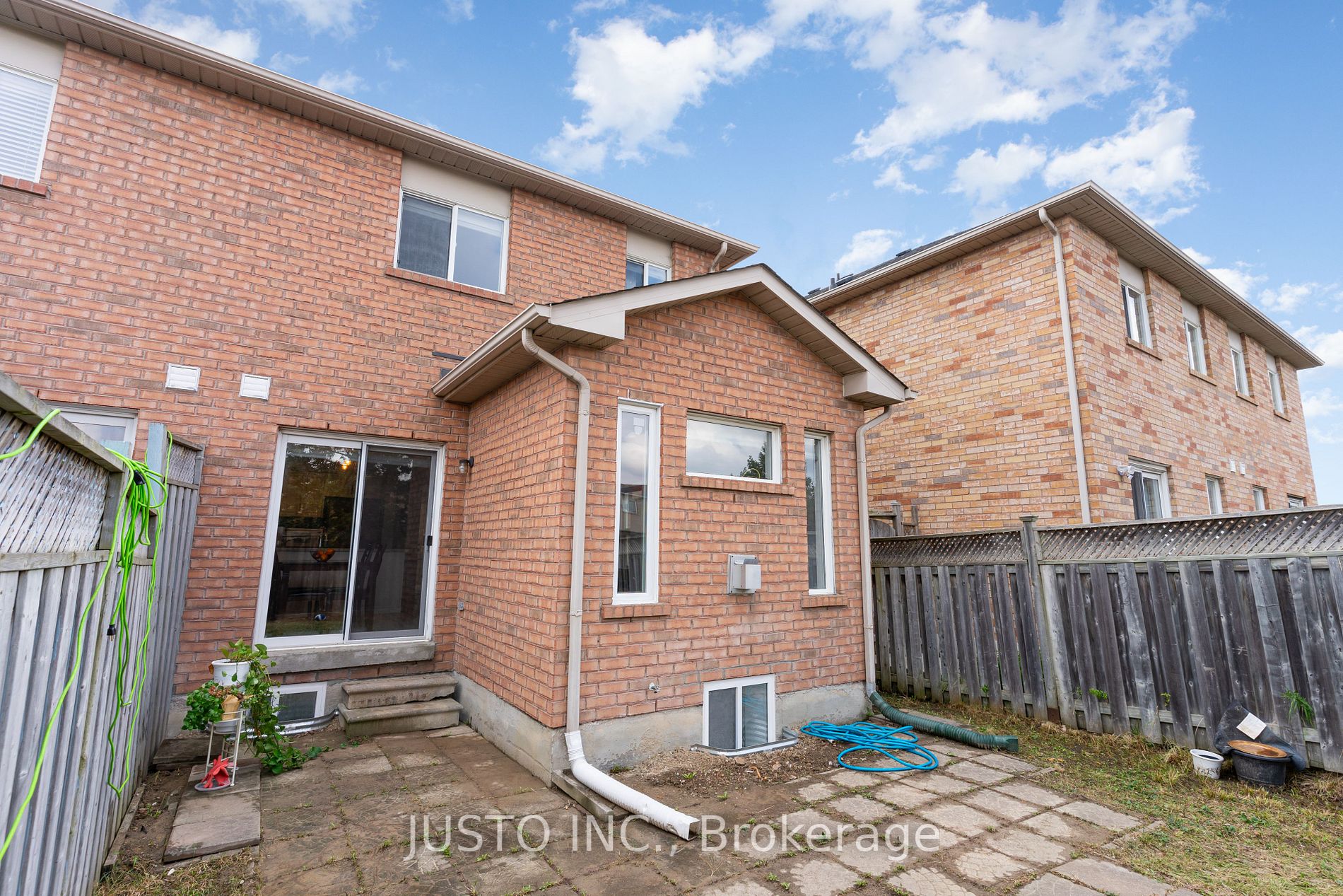 4 Ozner Crt