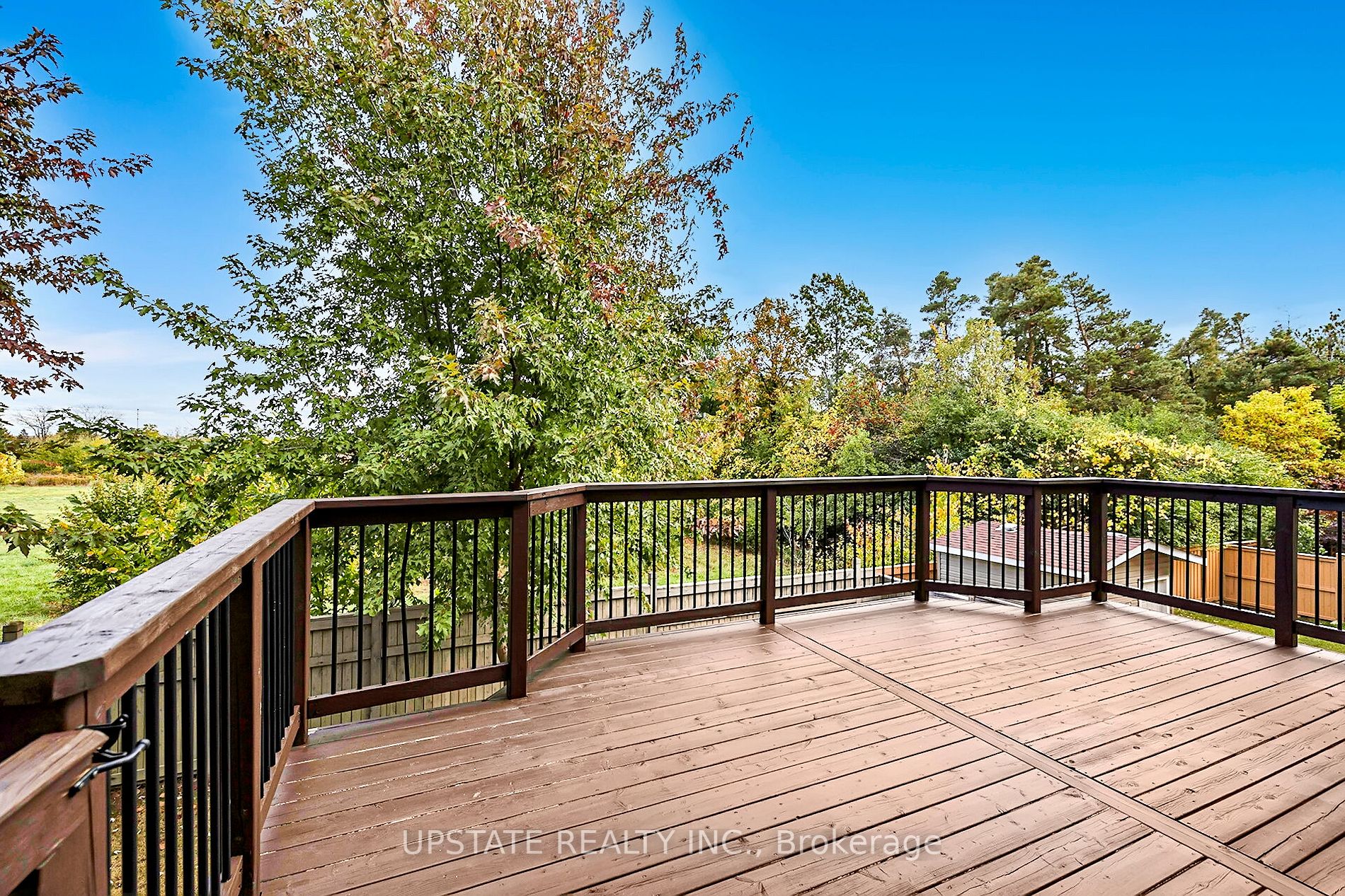 29 Haywood Dr