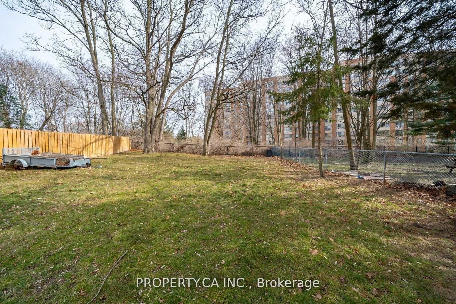 1079 Deta Rd