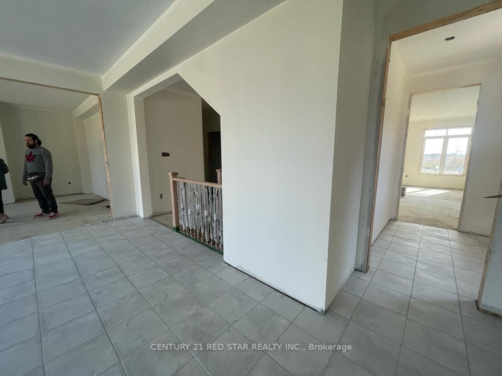 40 Dundee St
