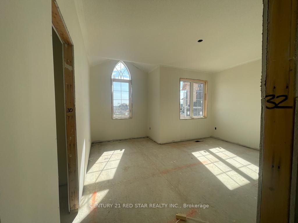 40 Dundee St
