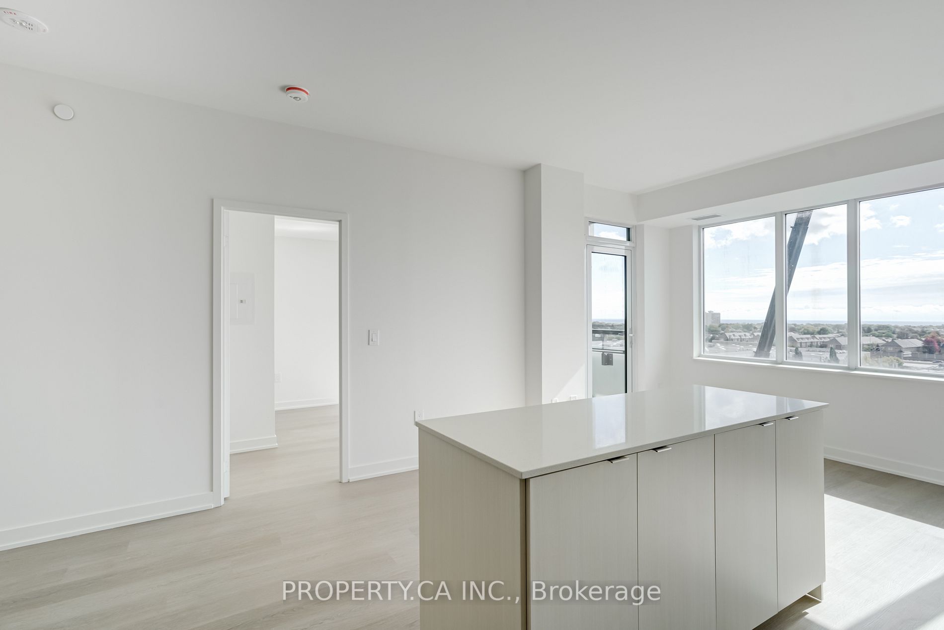 859 The Queensway, #713