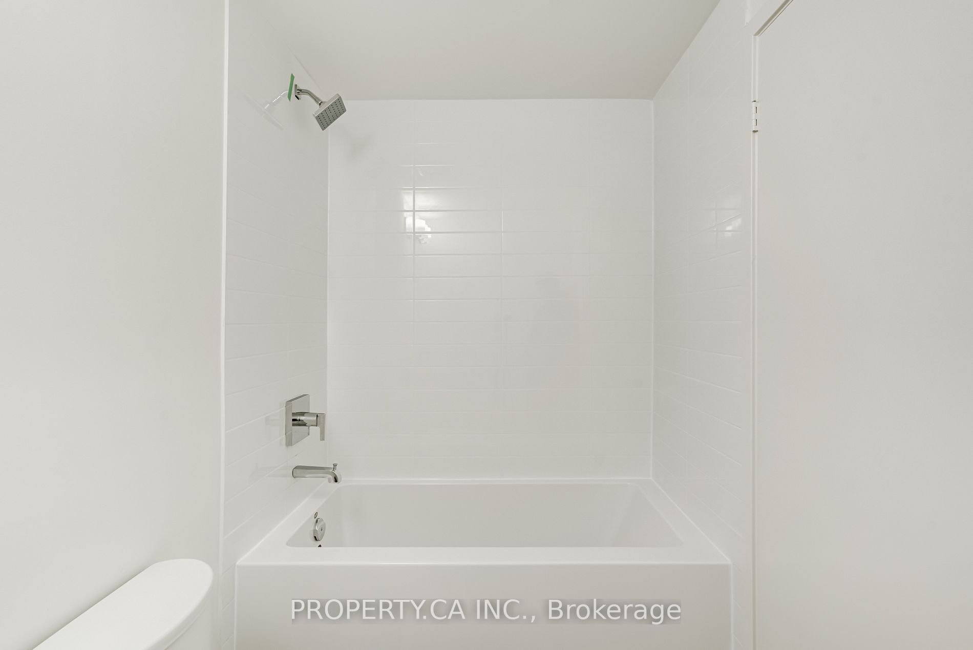 859 The Queensway, #713