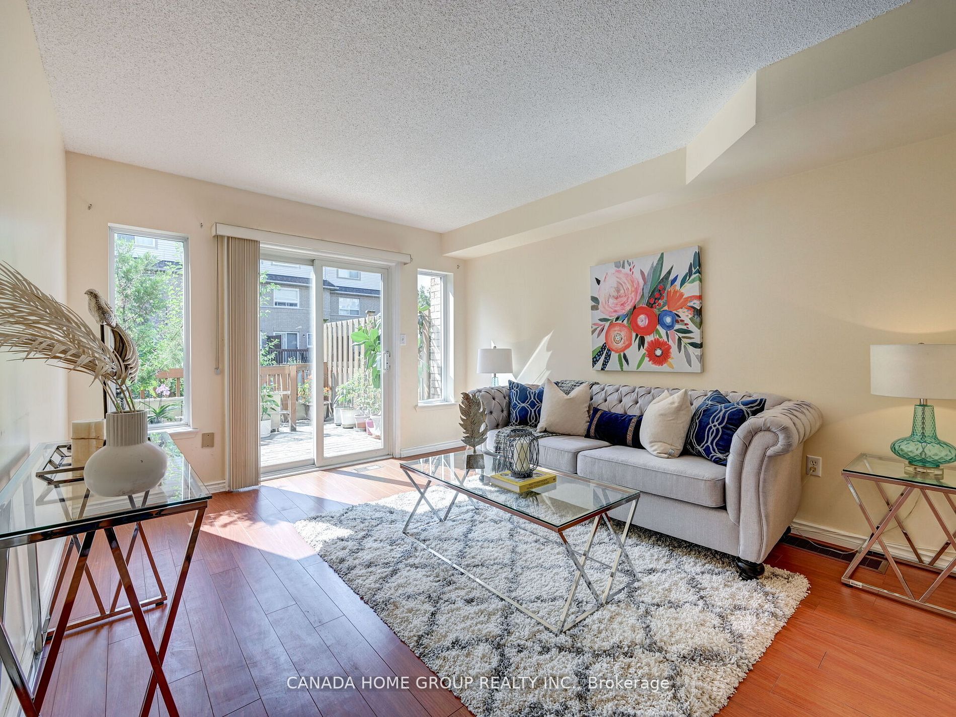 75 Strathaven Dr, #17