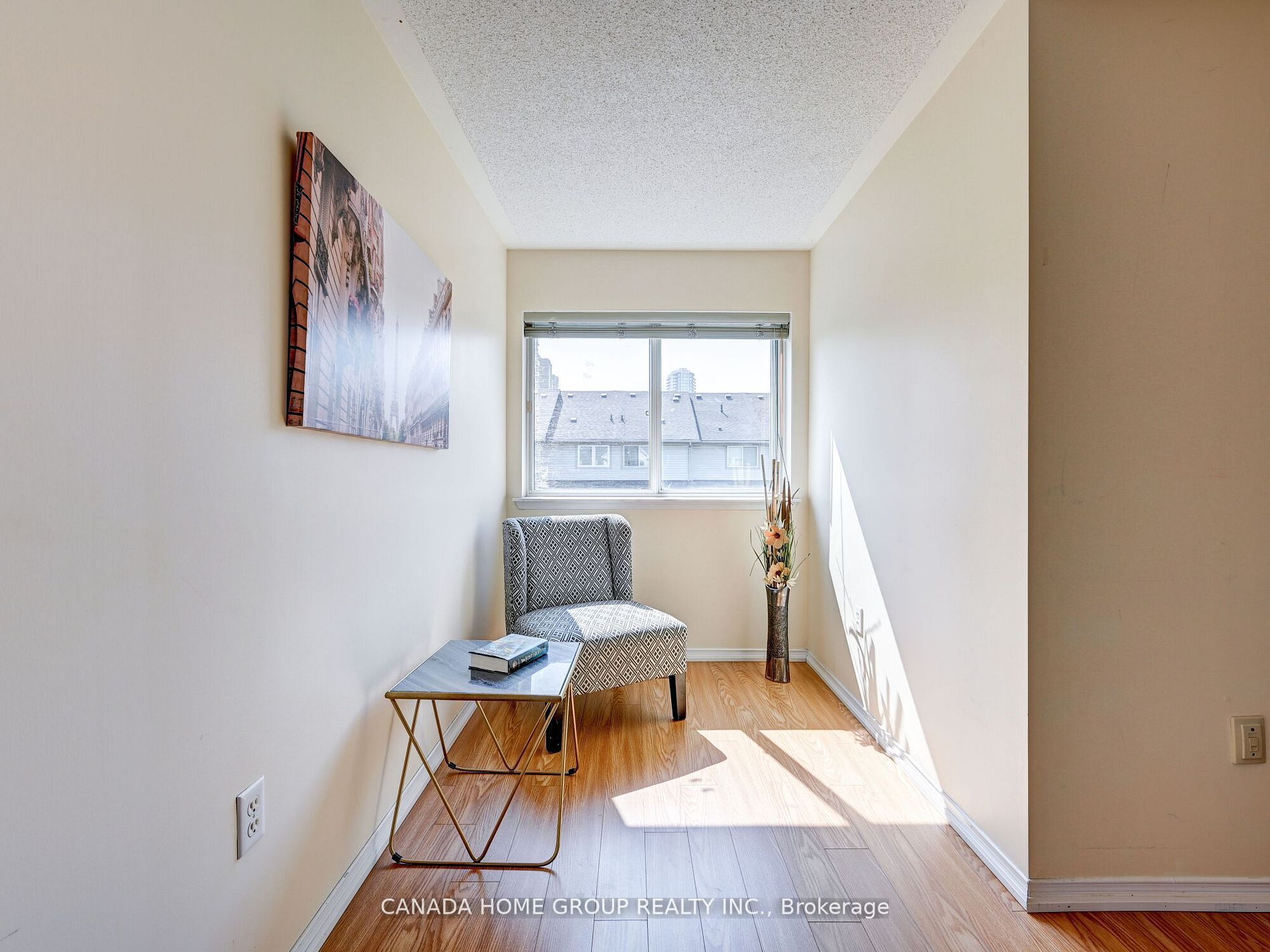 75 Strathaven Dr, #17
