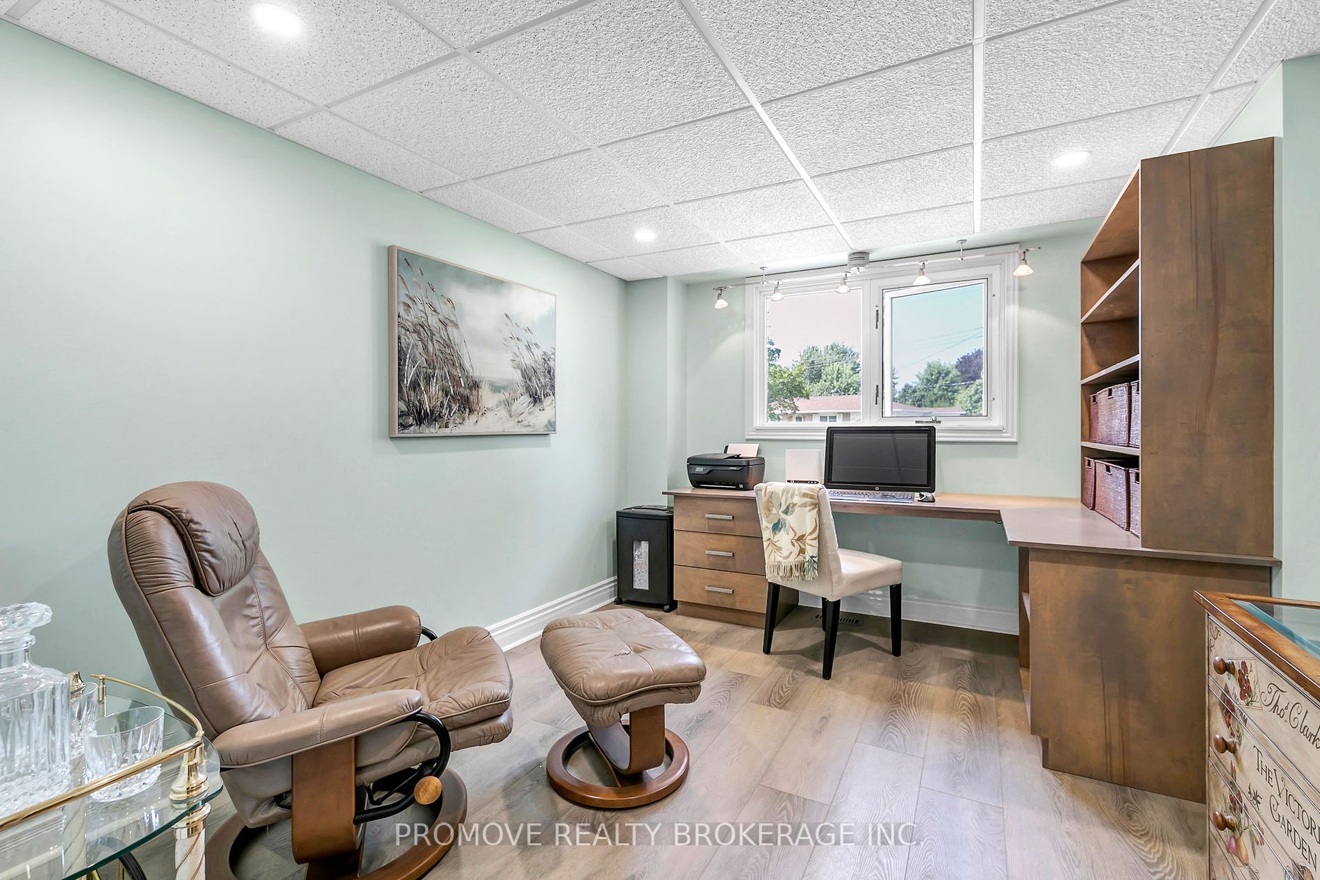 68 Irwin Cres