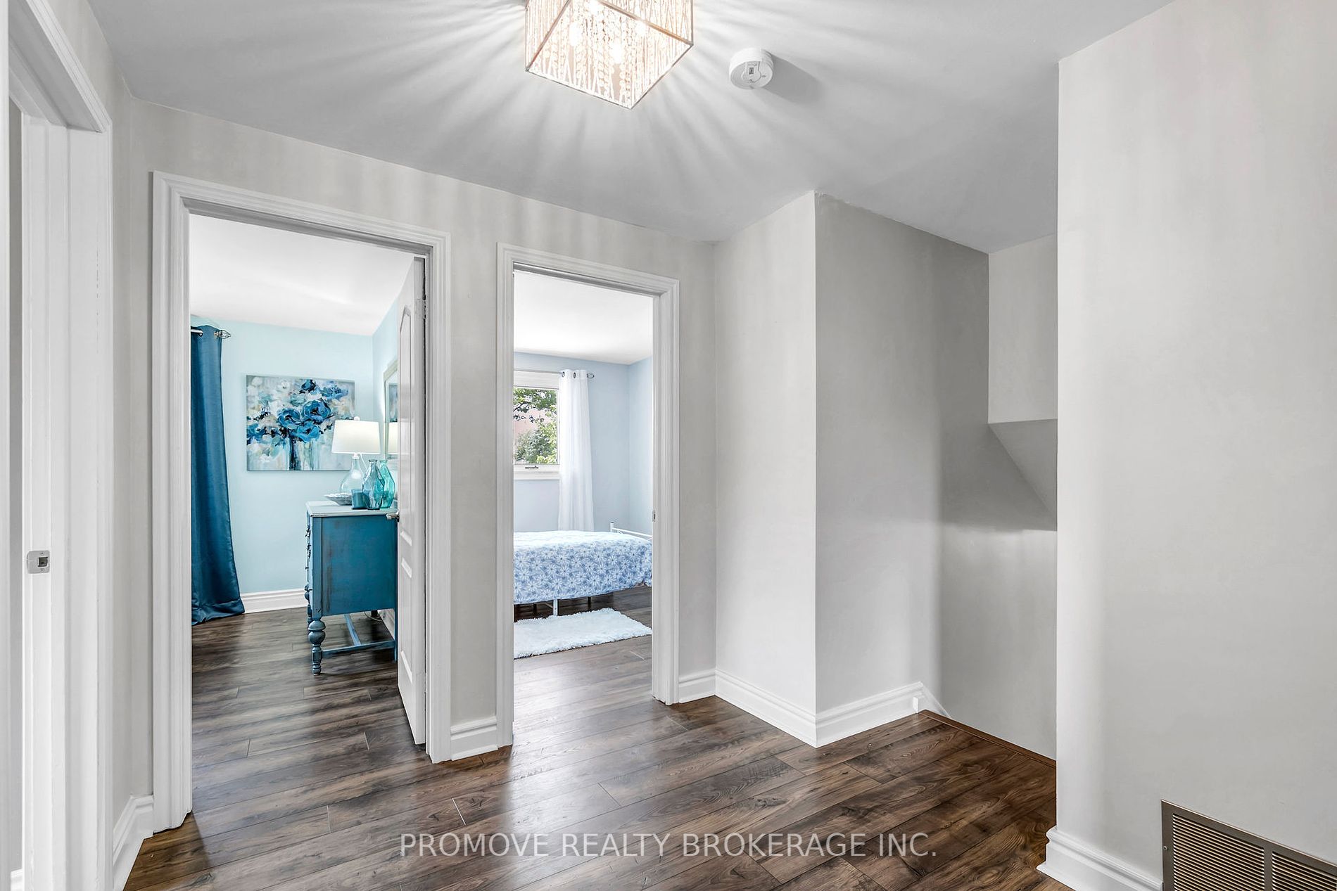 68 Irwin Cres
