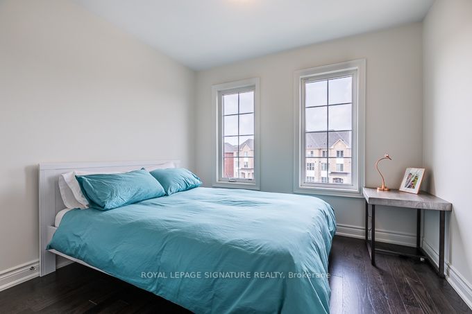 90 Lady Evelyn Cres