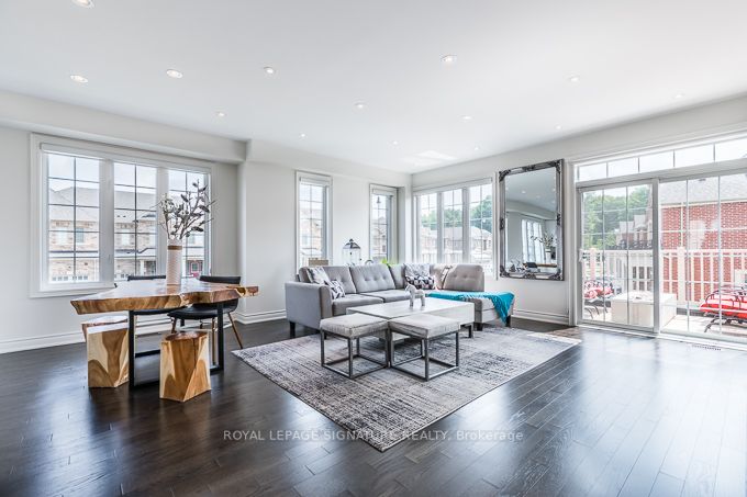 90 Lady Evelyn Cres