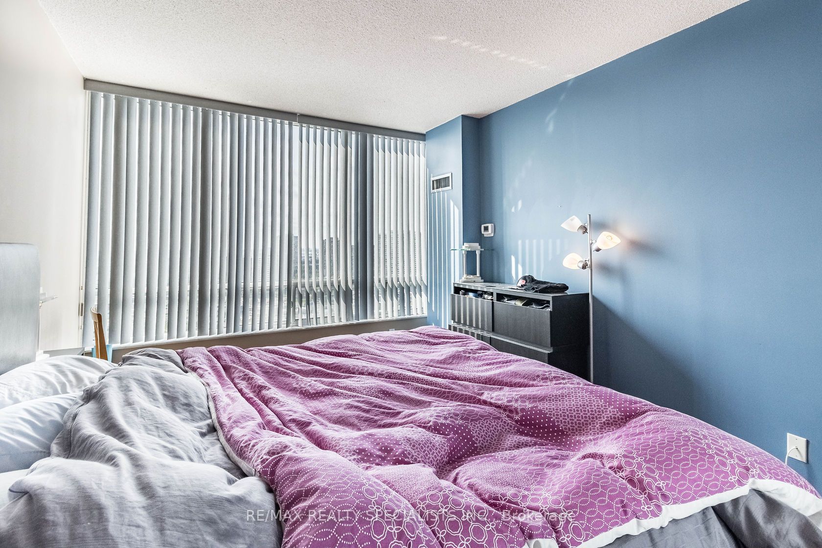 24 Hanover Road, #2204