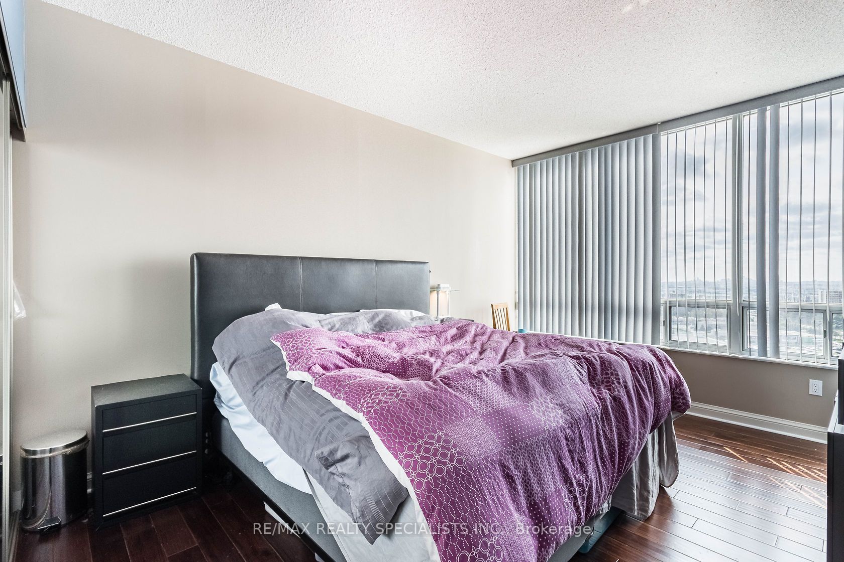 24 Hanover Road, #2204