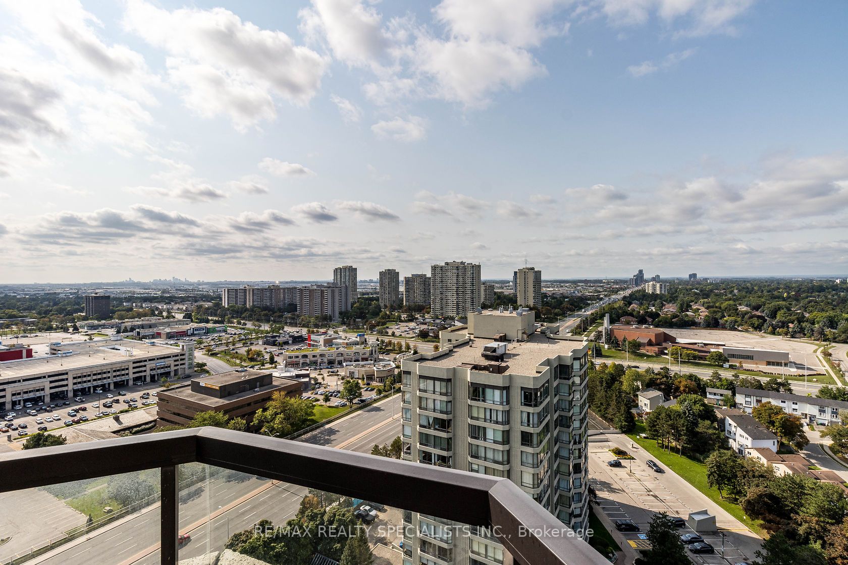 24 Hanover Road, #2204