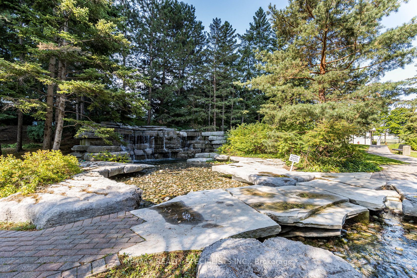 24 Hanover Road, #2204