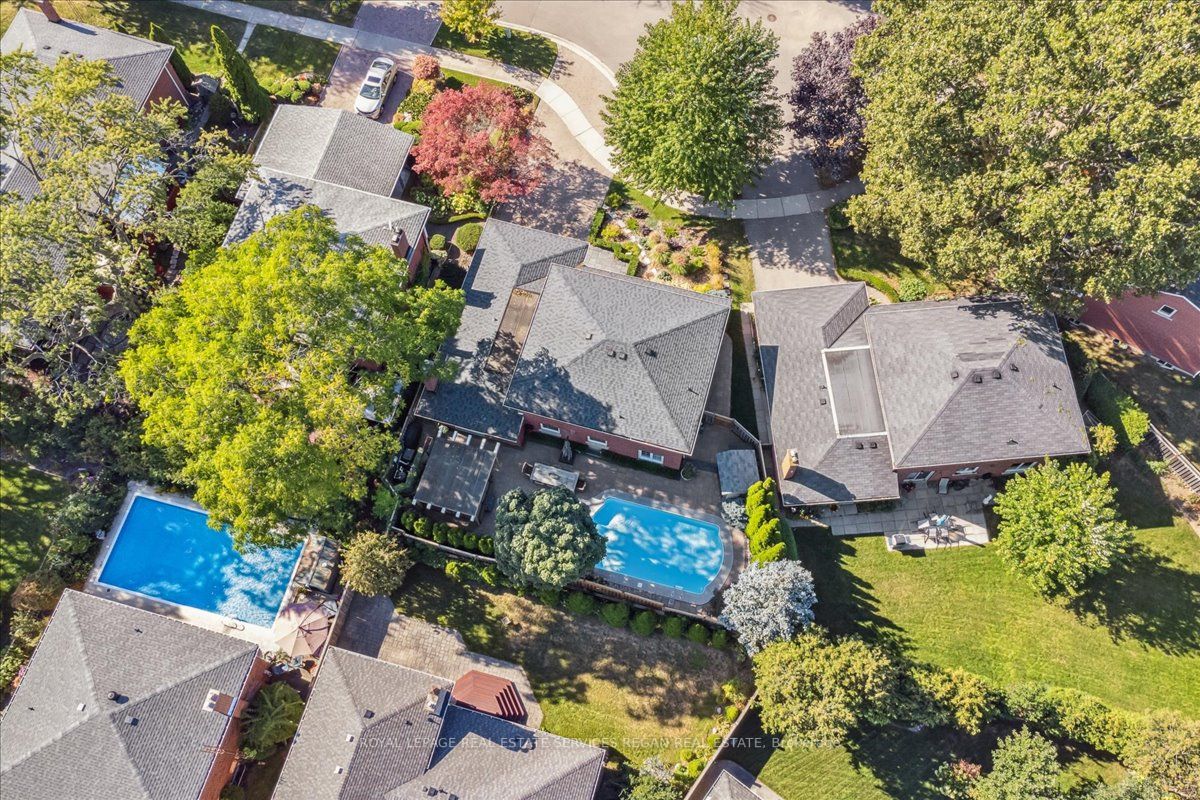 386 Moonglow Crt
