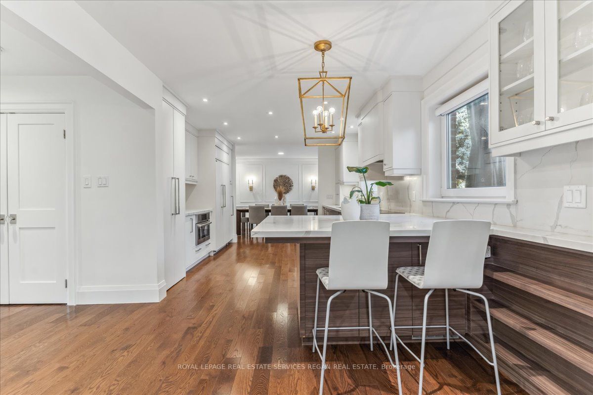 386 Moonglow Crt