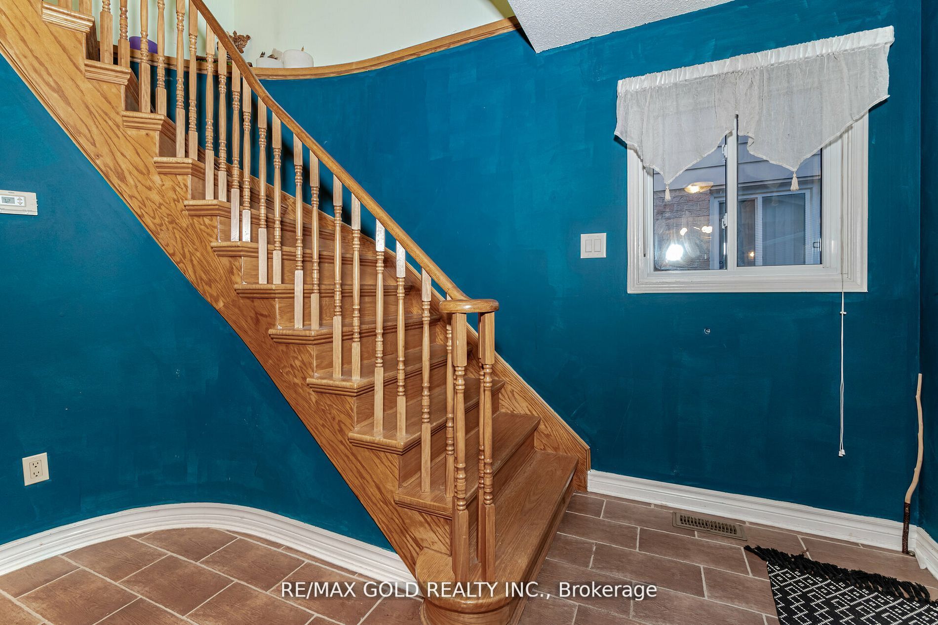 16 Wheatfield Rd