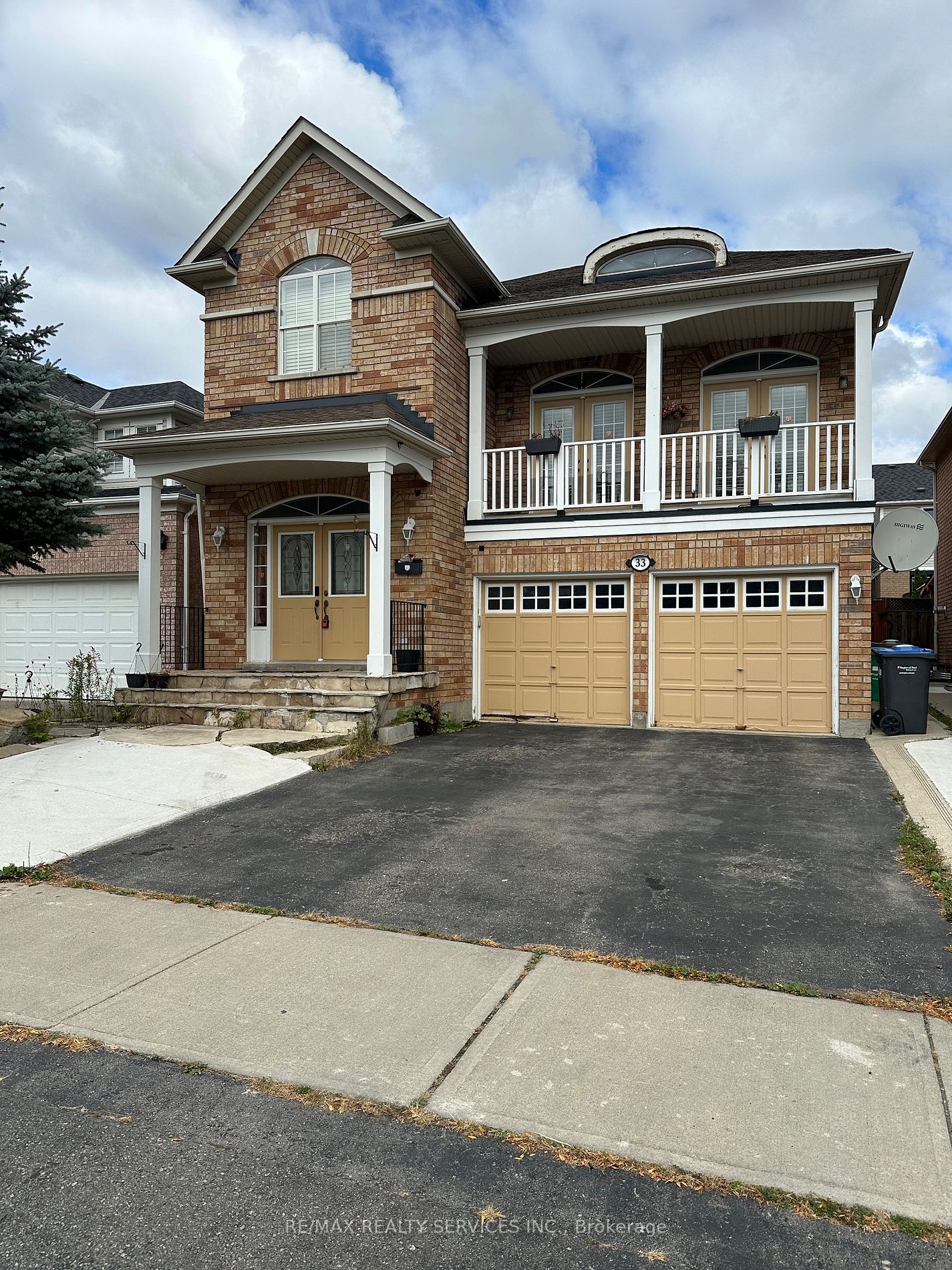 33 Poplar Plains Rd