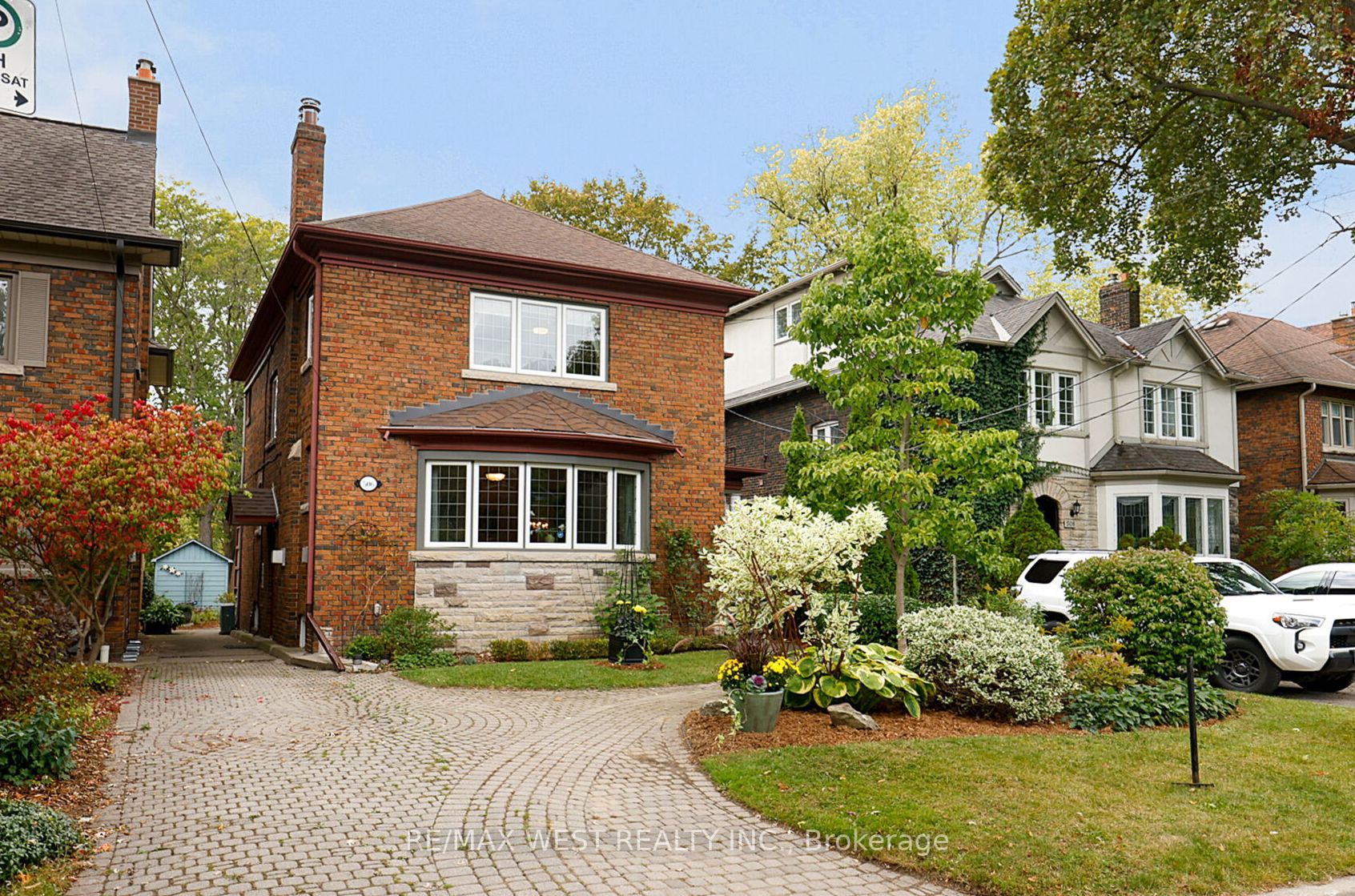 506 Riverside Dr