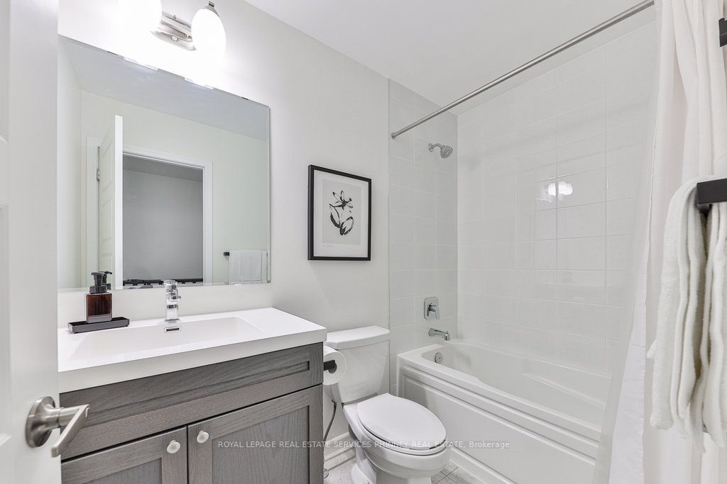 1125 Leger Way, #22