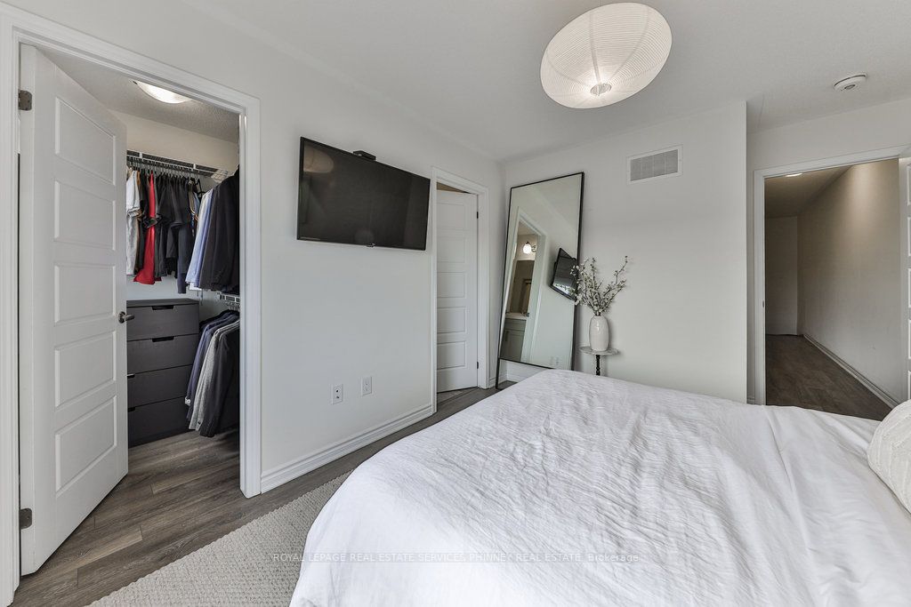 1125 Leger Way, #22
