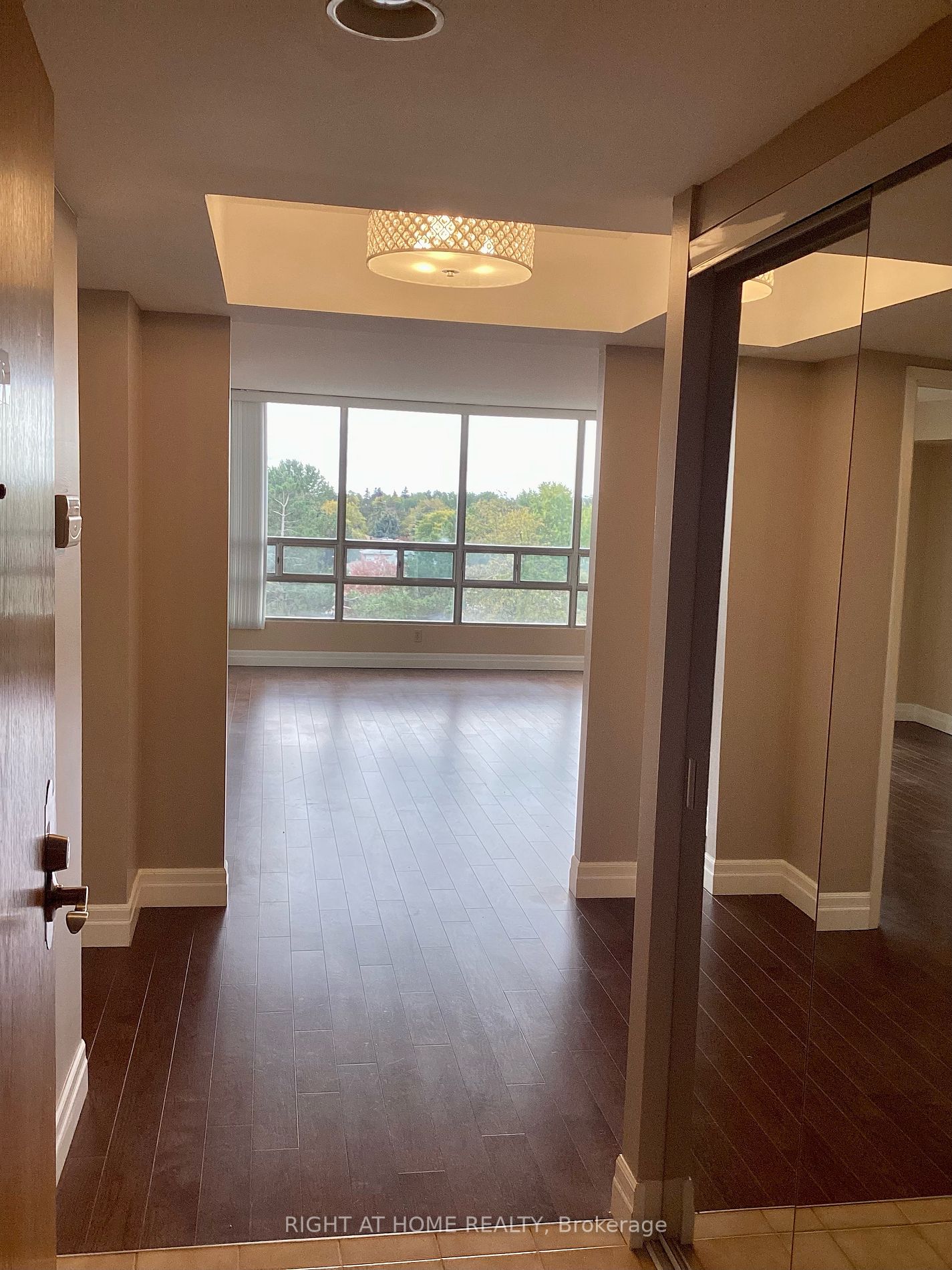 310 Mill St S, #505