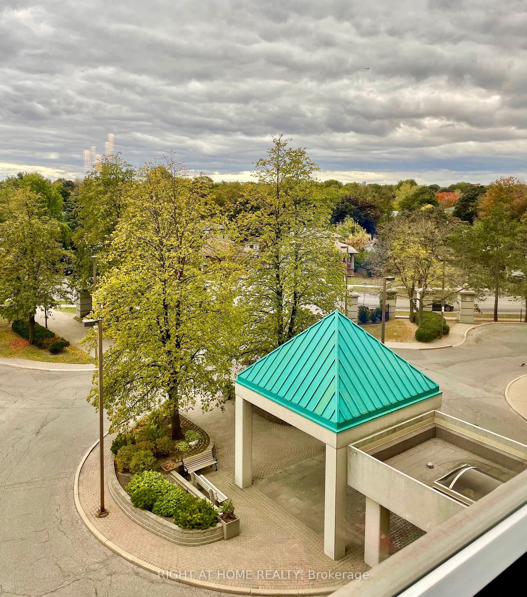 310 Mill St S, #505