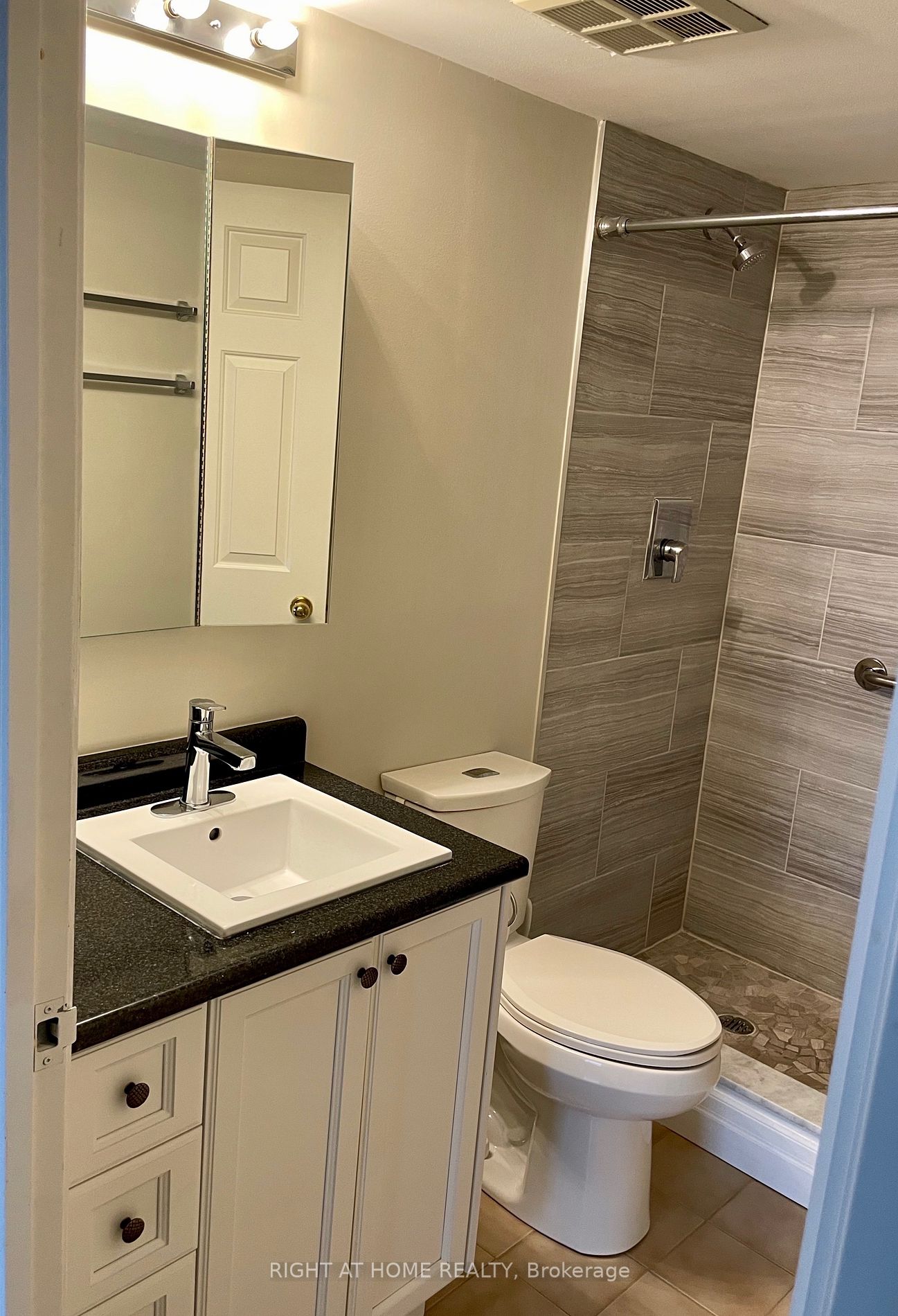310 Mill St S, #505