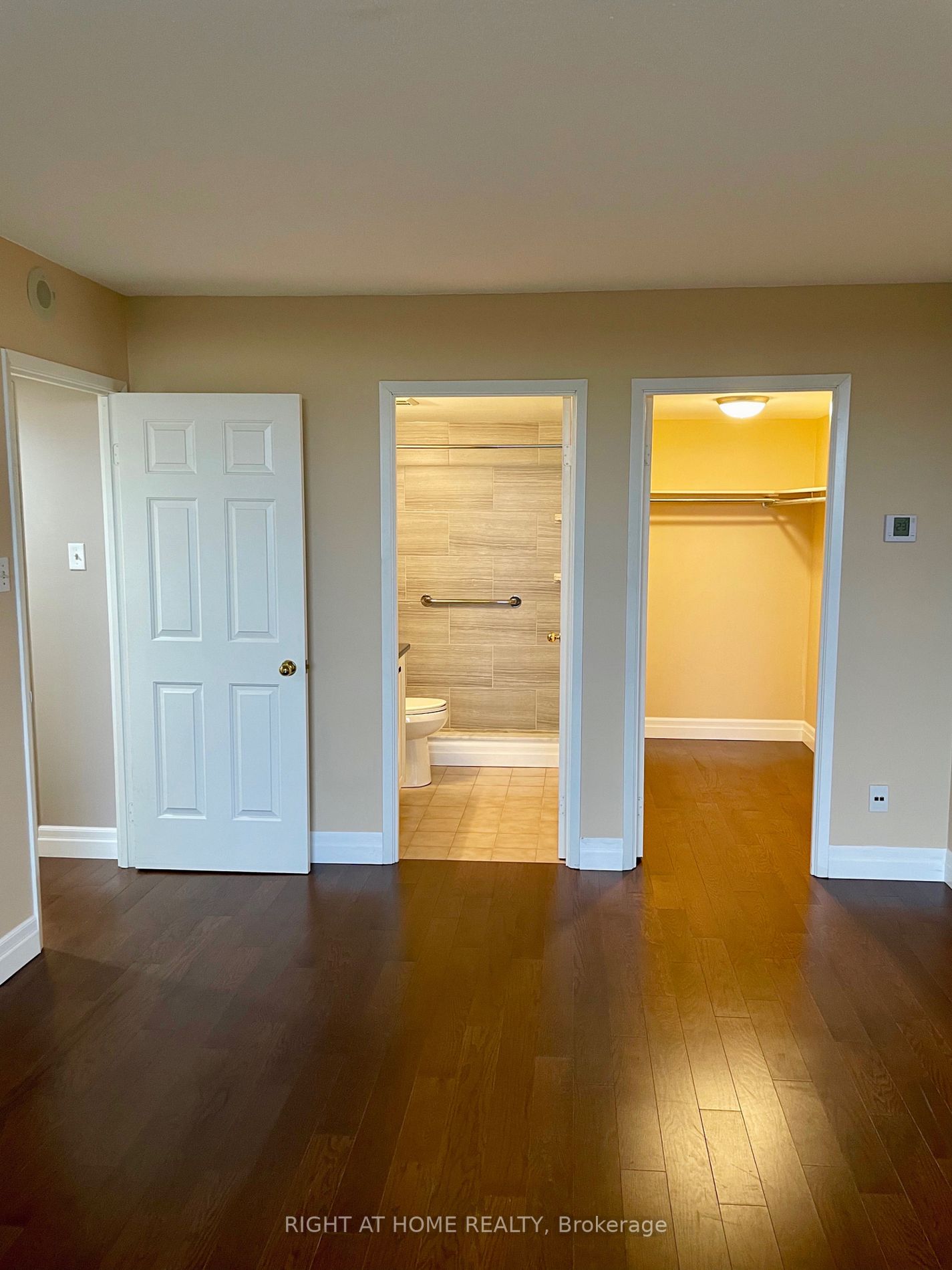 310 Mill St S, #505